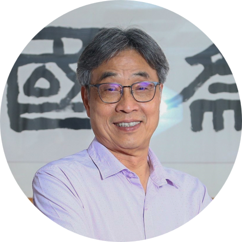 陳駿季 照片